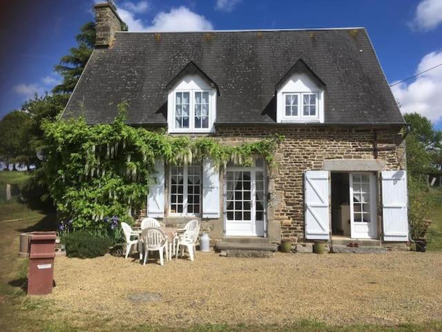 La Chaumiere Villa Sourdeval Exterior photo